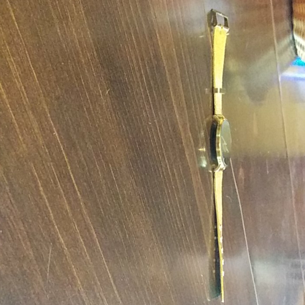 Watch - Picture 2 of 5